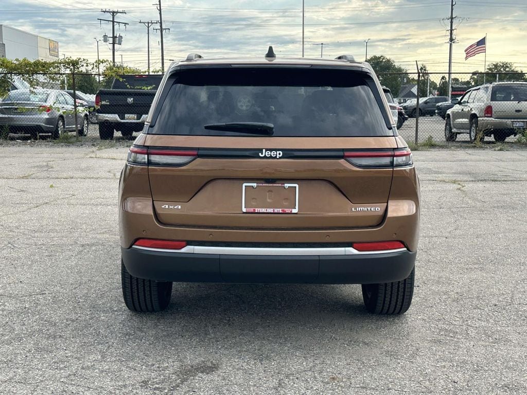 New 2027 Jeep Grand Cherokee Limited Sport Utility