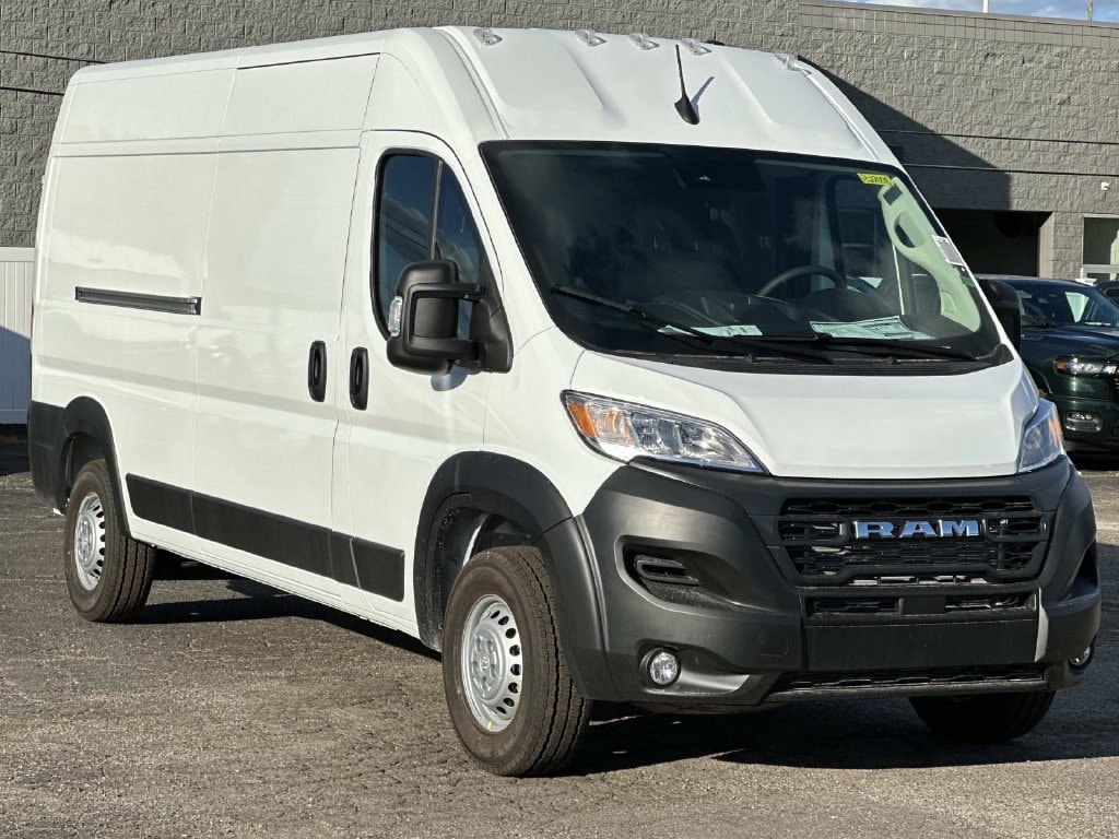 2027 RAM ProMaster Cargo Van Tradesman