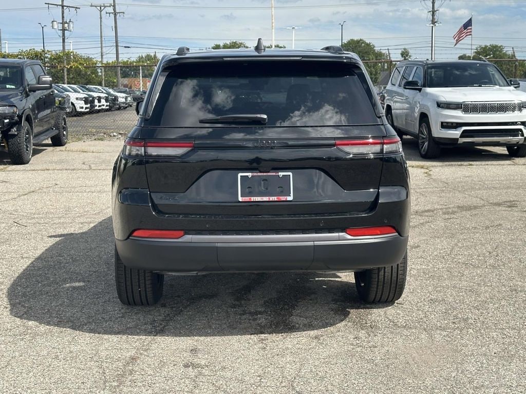 New 2027 Jeep Grand Cherokee Limited Sport Utility