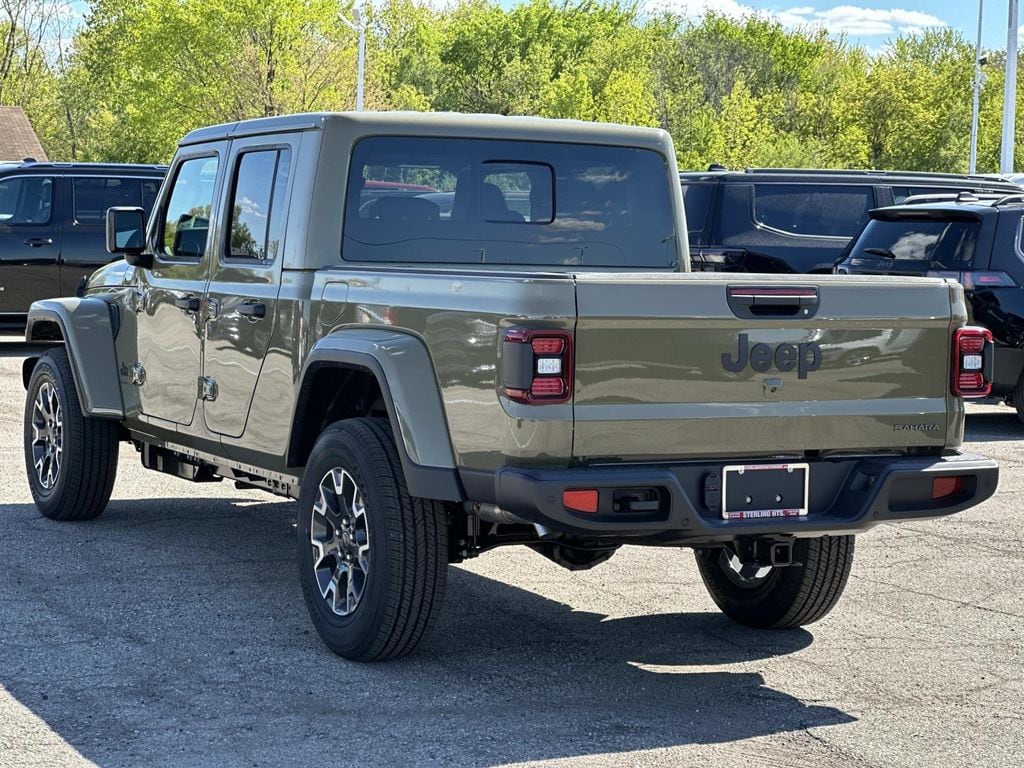 New 2026 Jeep Gladiator Sport Pickup