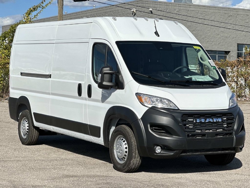2027 RAM ProMaster Cargo Van Tradesman