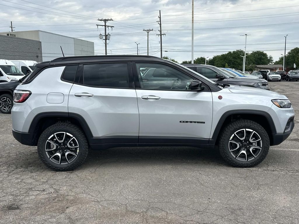 New 2026 Jeep Compass Trailhawk Sport Utility