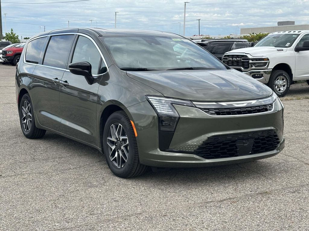 2027 Chrysler Pacifica