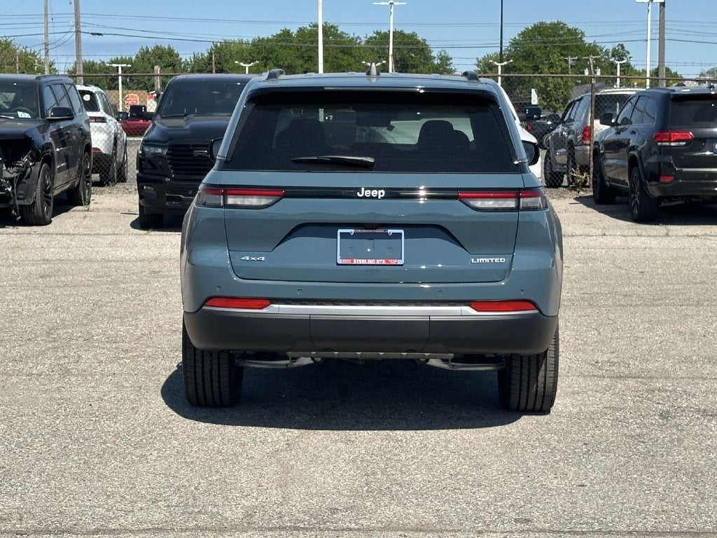 New 2027 Jeep Grand Cherokee Limited Sport Utility