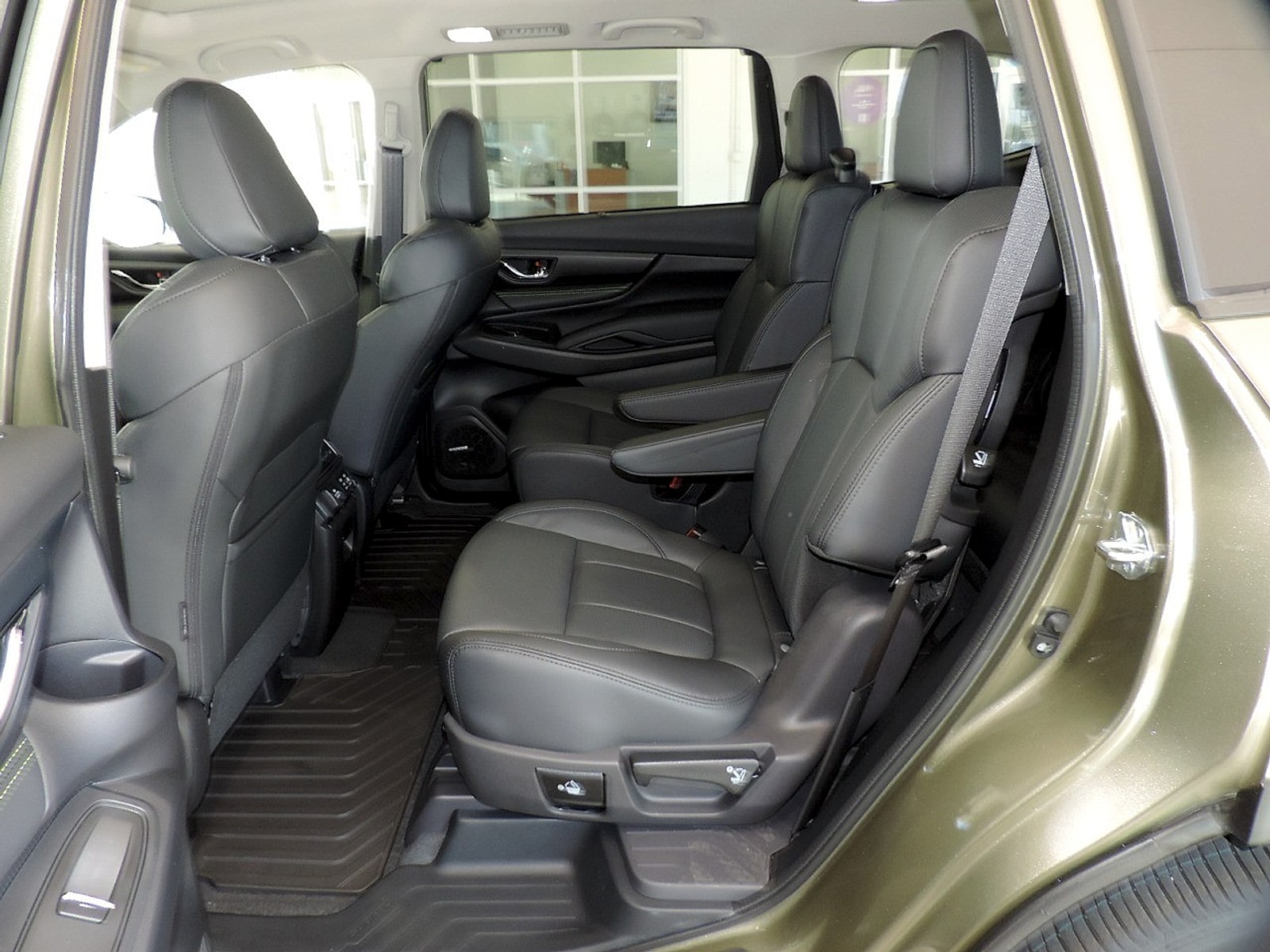 2026 Subaru Ascent Onyx Edition-Touring - Photo 18