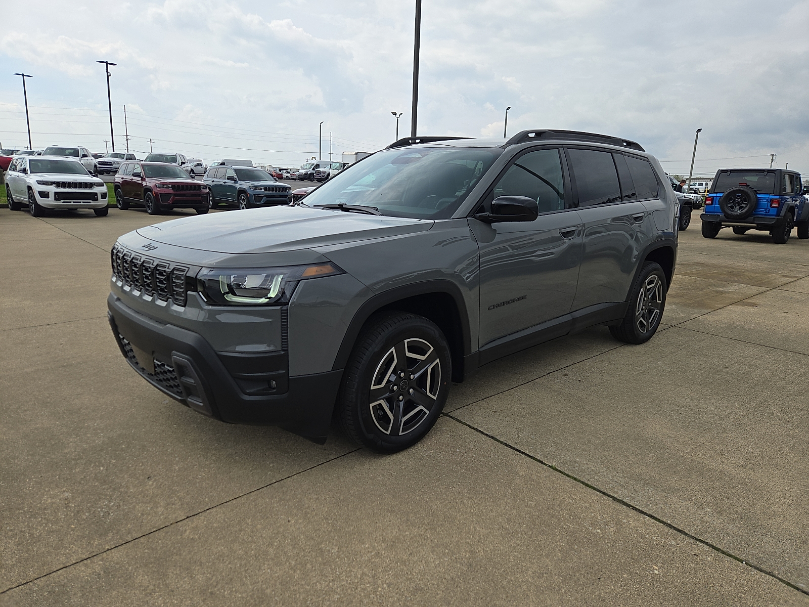 2026 Jeep Cherokee Laredo 4x4 Sport Utility