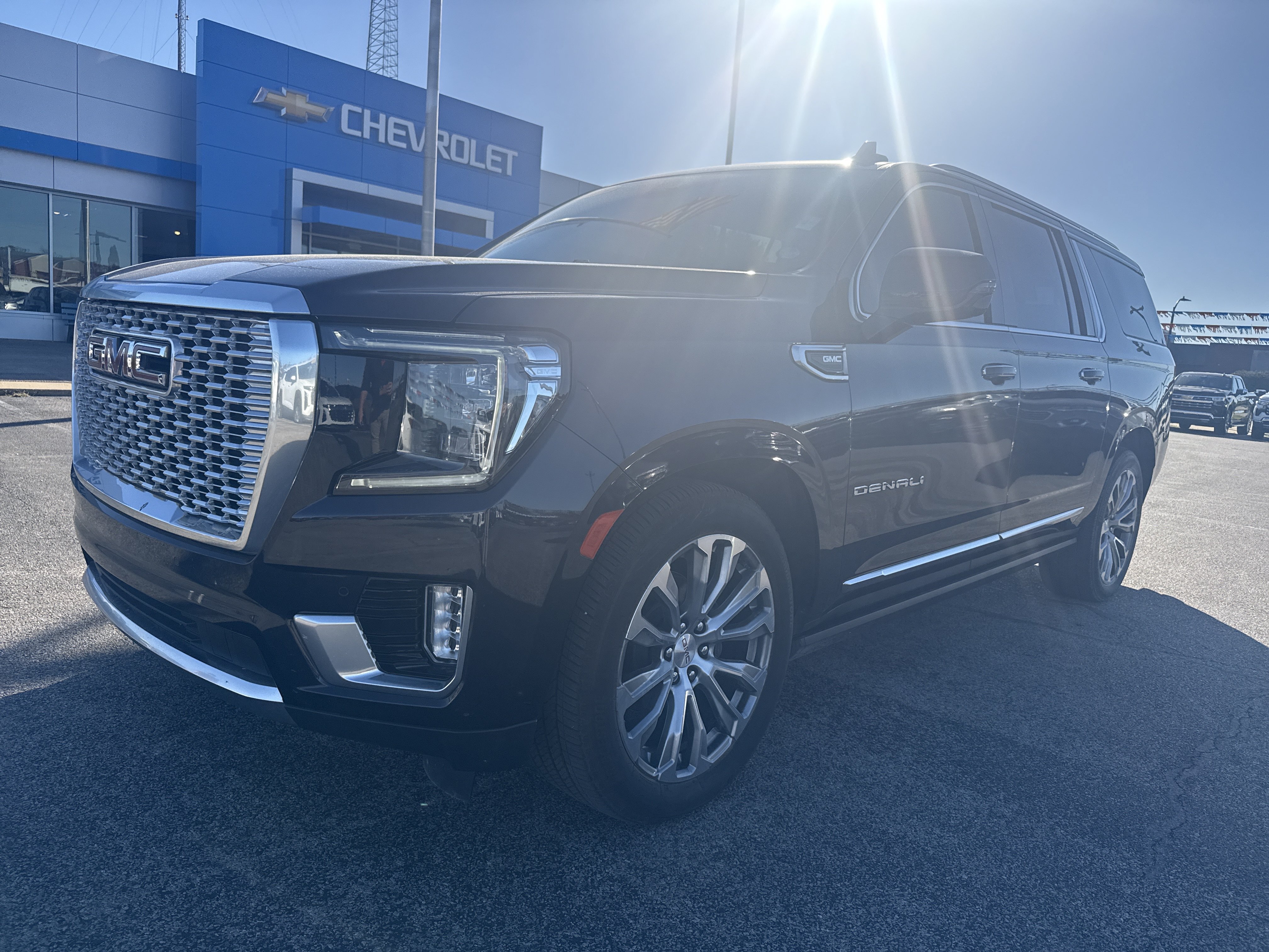 Used 2024 GMC Yukon XL Denali SUV