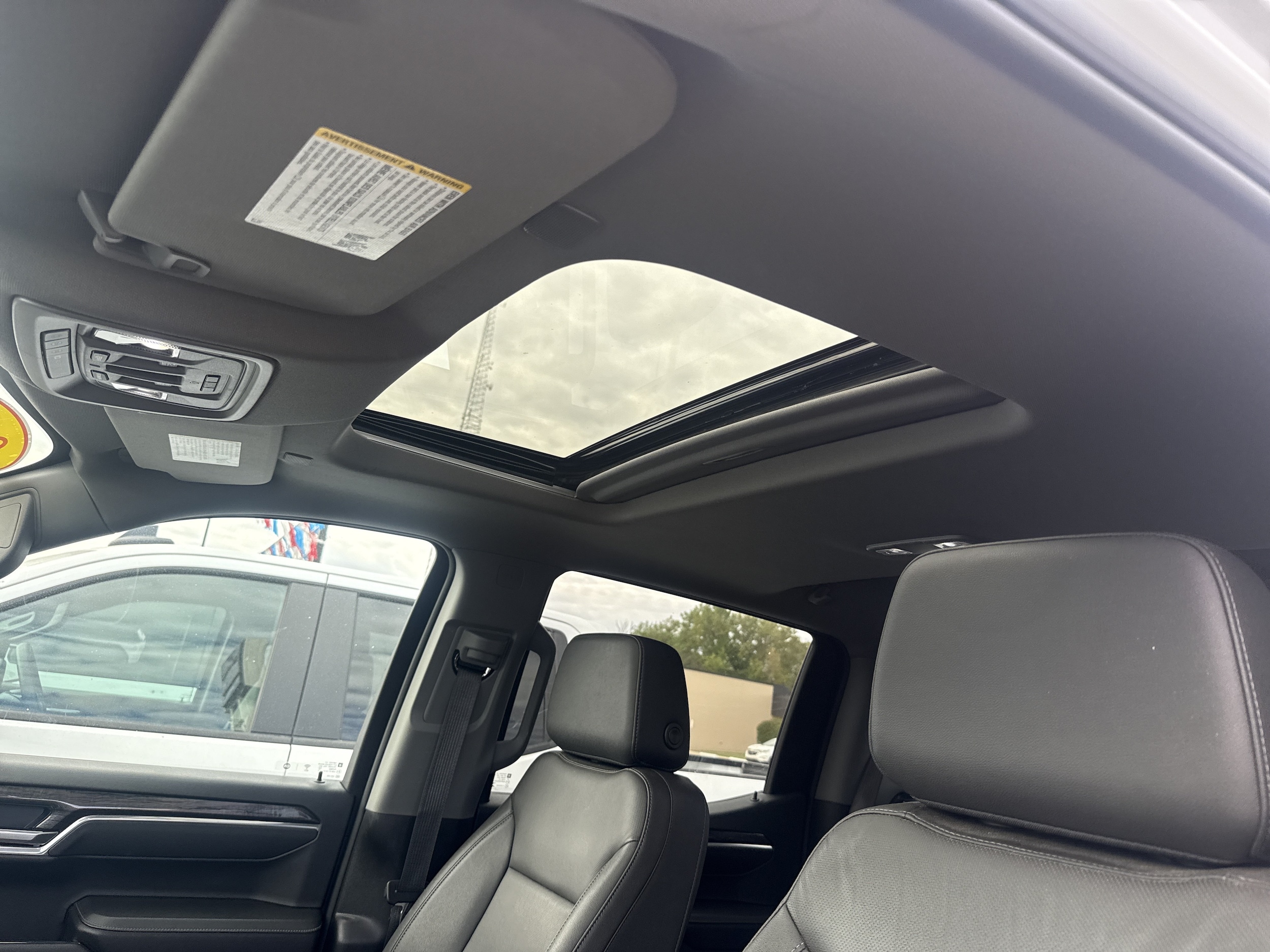 2025 Chevrolet Silverado 1500 LTZ - Photo 10