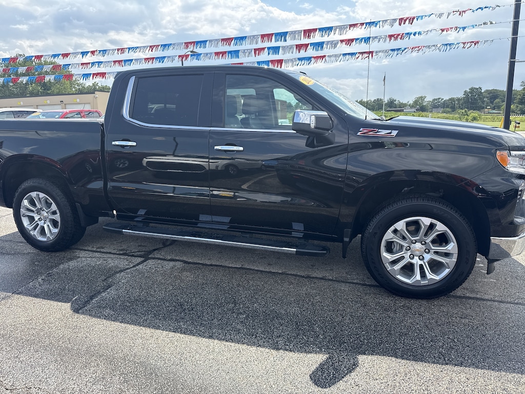 Used 2025 Chevrolet Silverado 1500 LTZ Truck Crew Cab