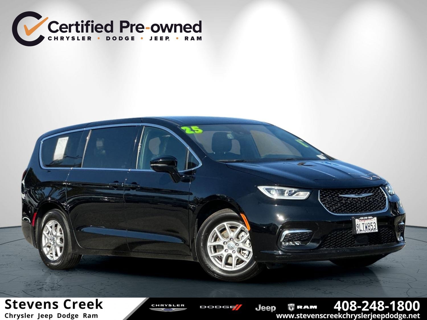2025 Chrysler Pacifica Select