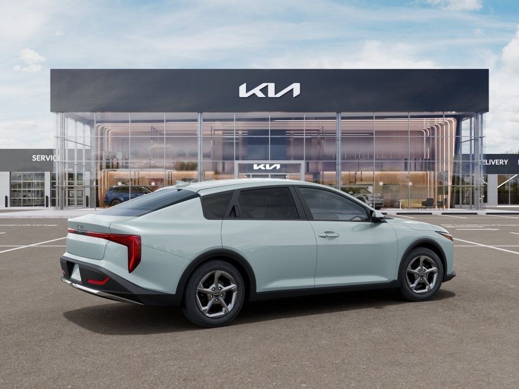 New 2026 Kia K4 LXS Sedan