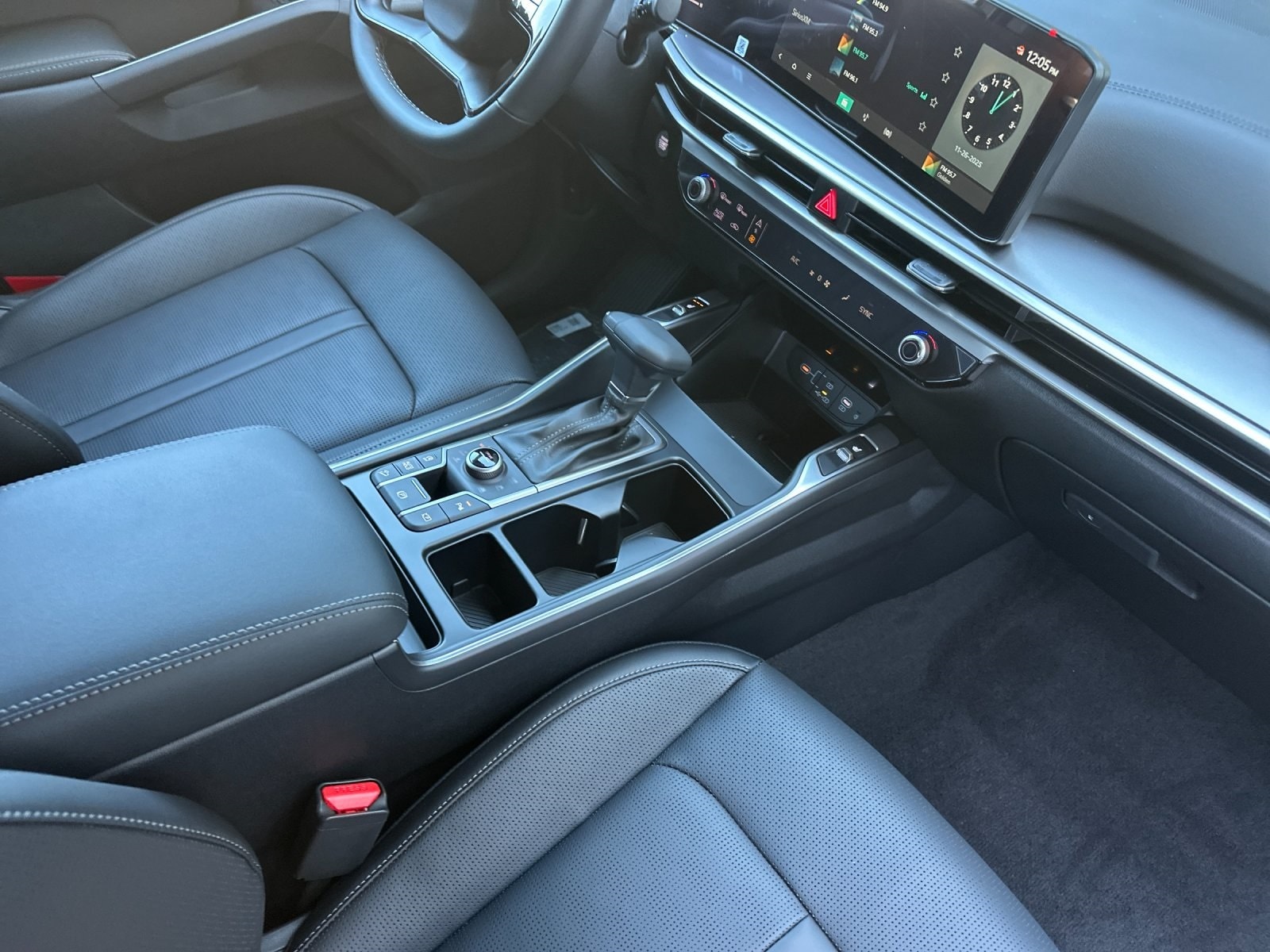 2026 Kia Sorento S - Photo 16