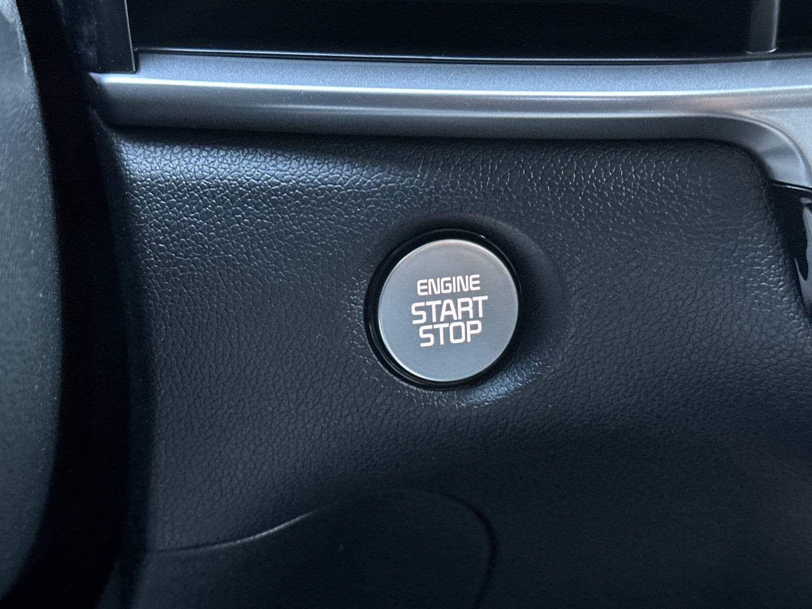 2026 Kia Sorento S - Photo 22