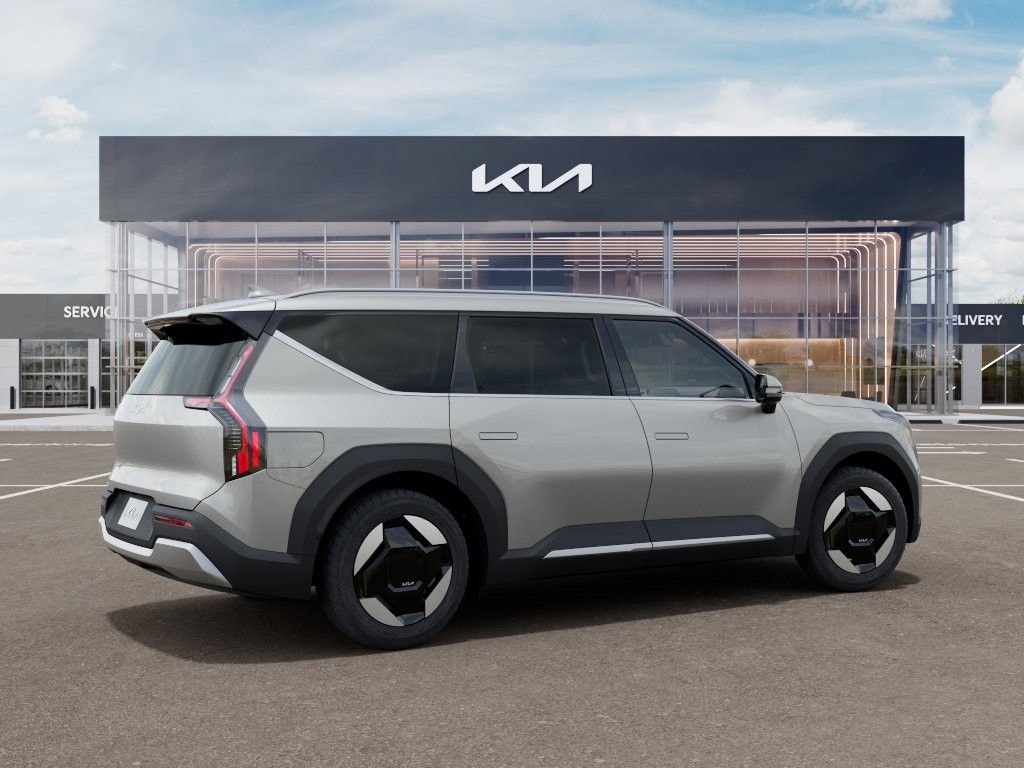 New 2026 Kia EV9 Wind SUV