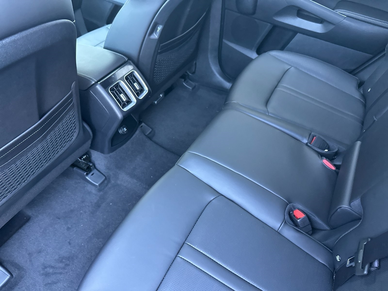 2026 Kia Sorento S - Photo 11