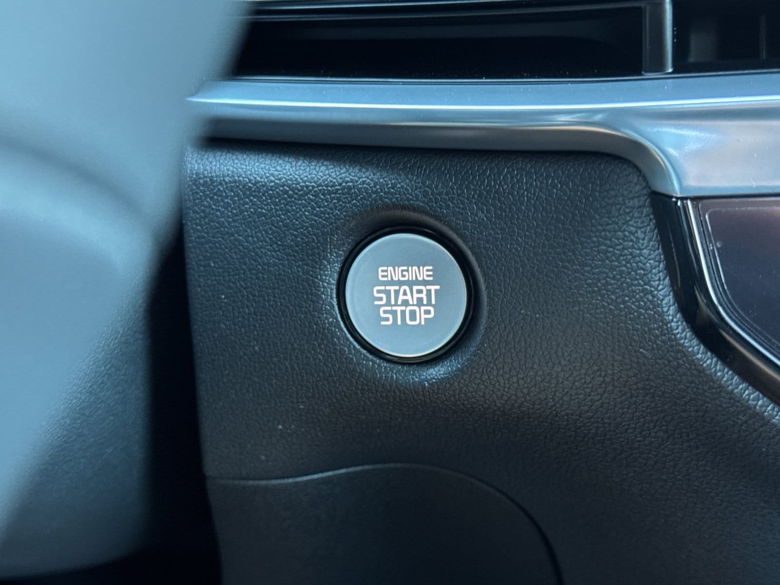 2026 Kia Sorento SX - Photo 23