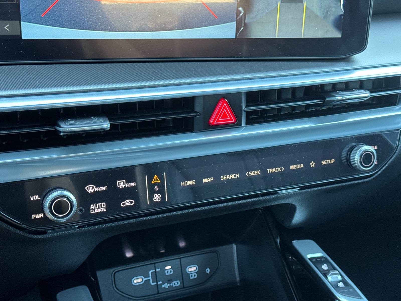 2026 Kia Sorento SX - Photo 21