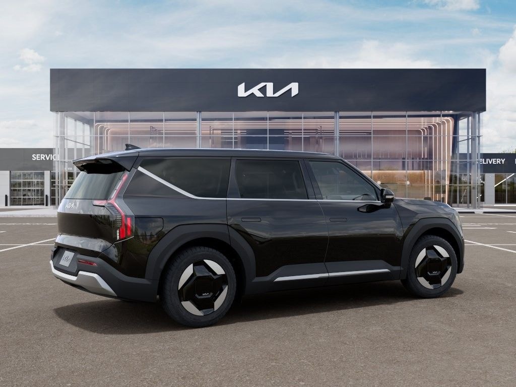 New 2026 Kia EV9 Light Long Range SUV