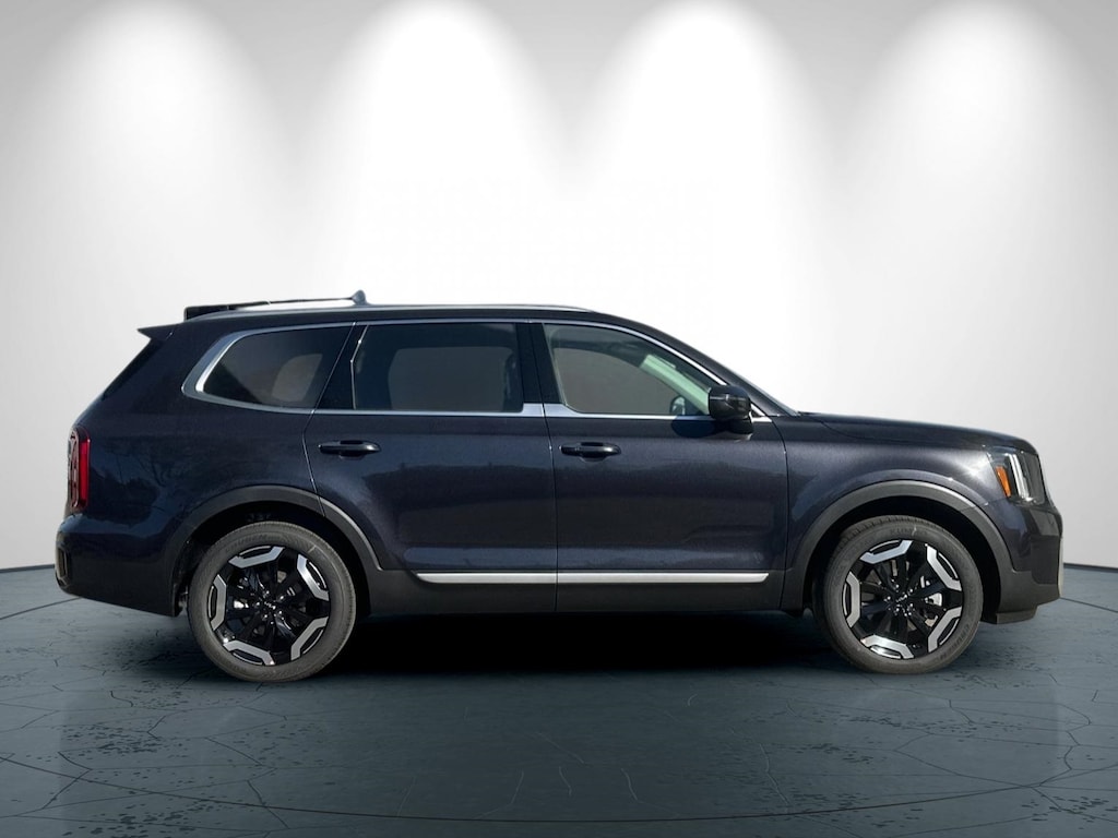 New 2025 Kia Telluride S SUV