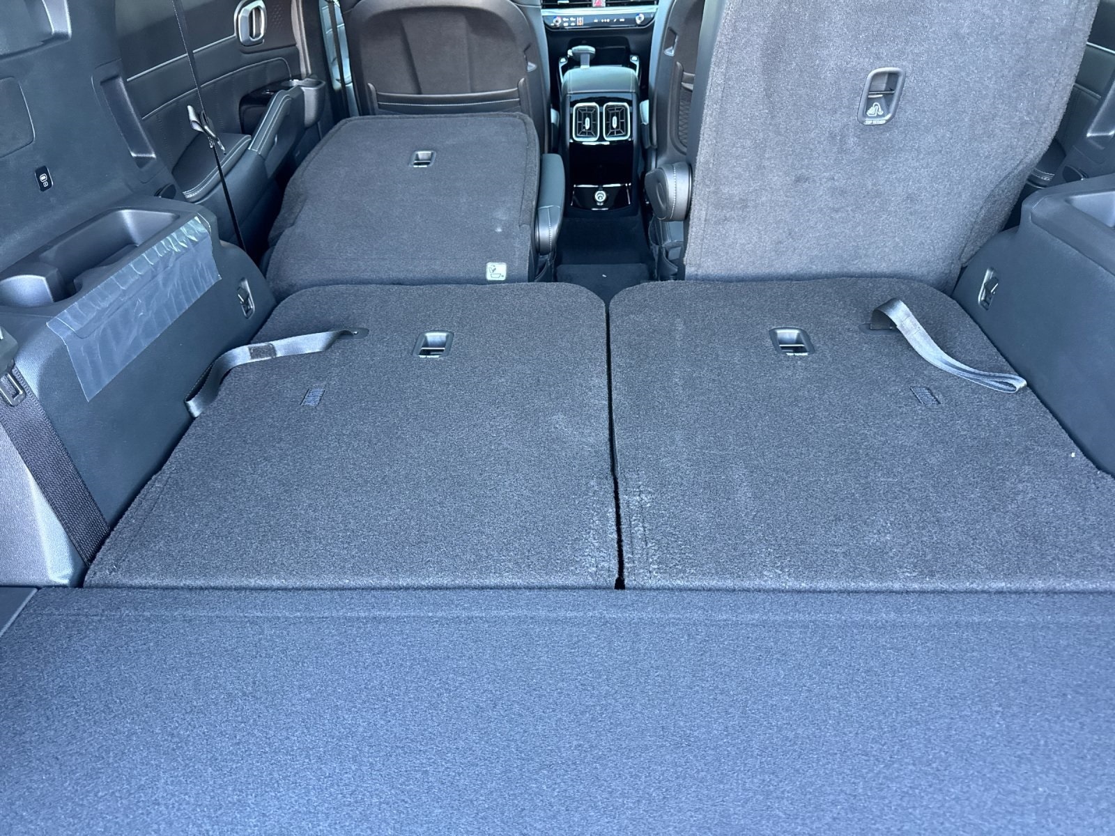 2026 Kia Sorento SX - Photo 15