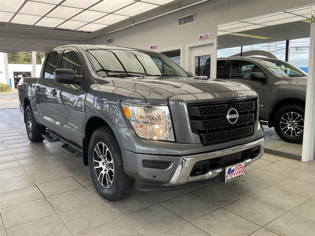 2023 Nissan Titan