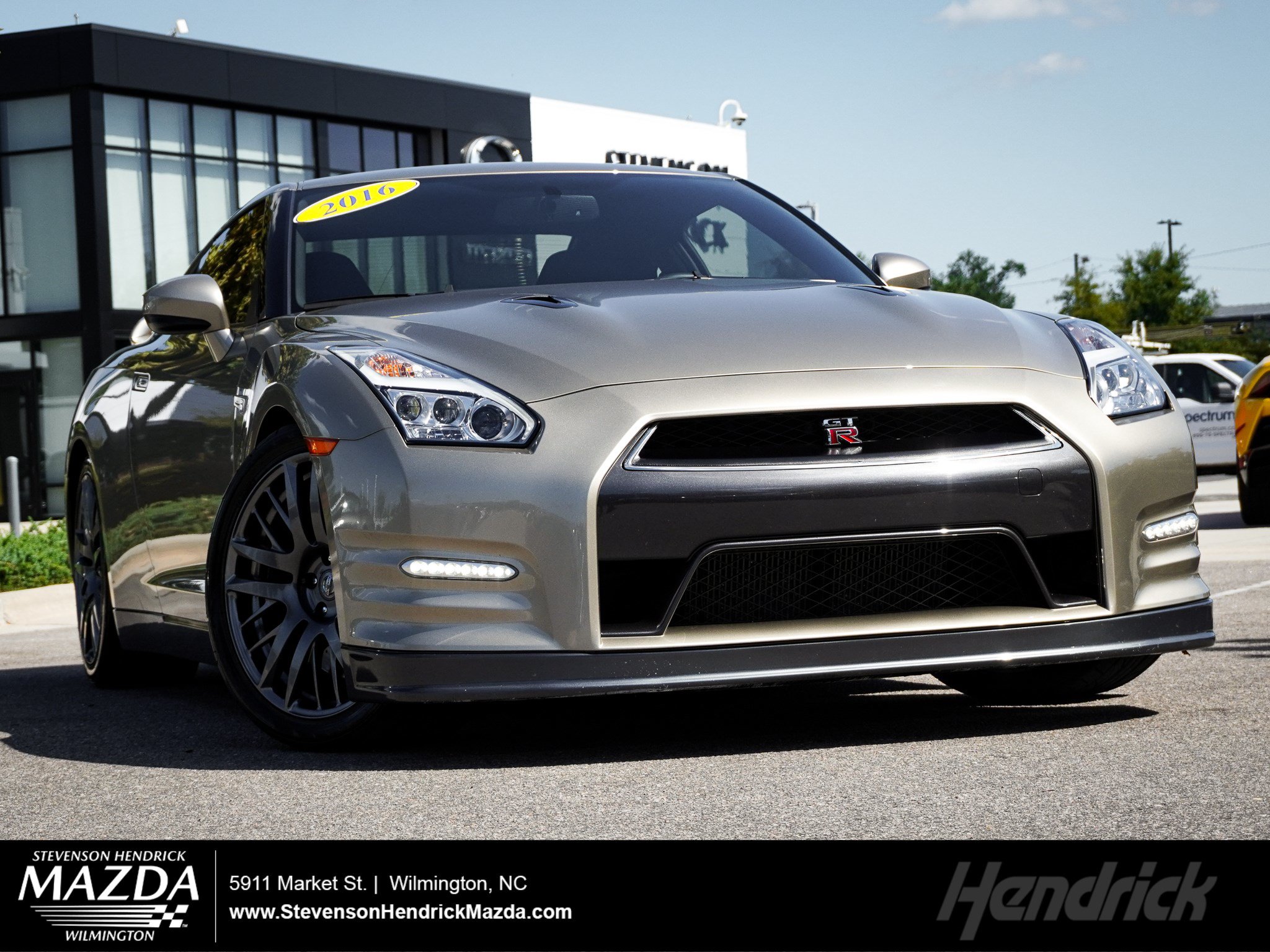 2016 Nissan GT-R Premium