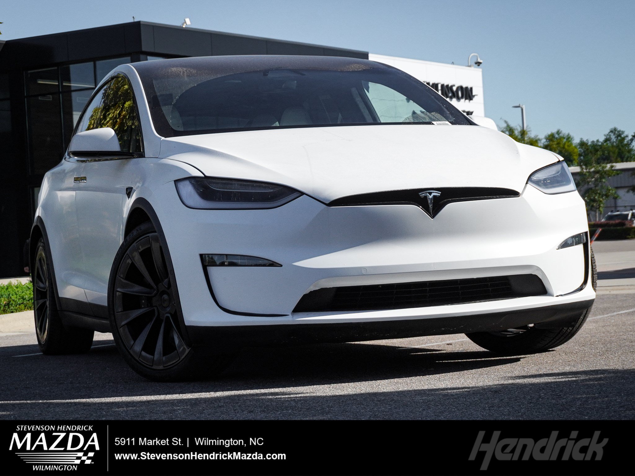 2022 Tesla Model X Plaid 2022 Tesla Model X Plaid