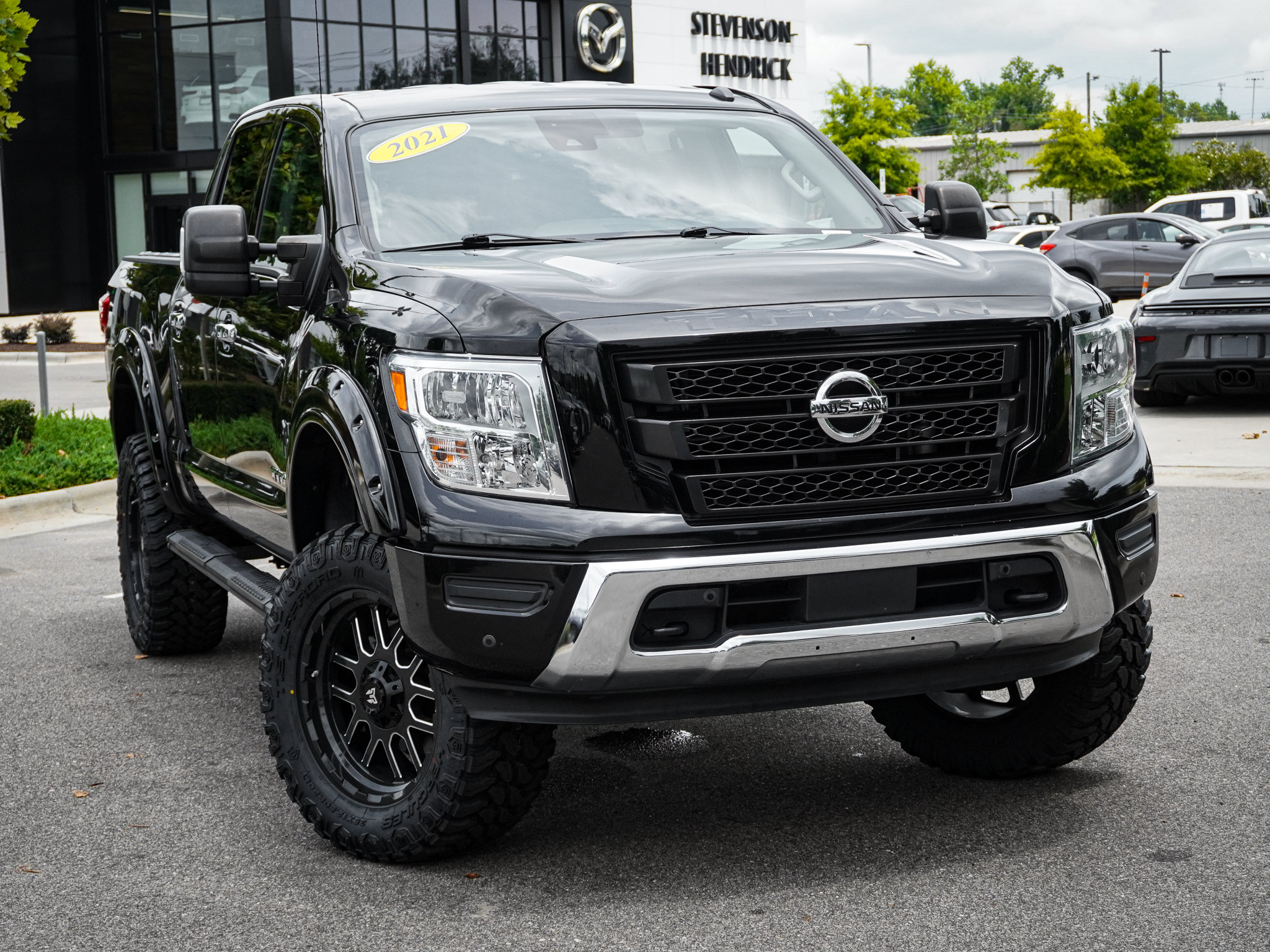 2021 Nissan Titan SV Pickup