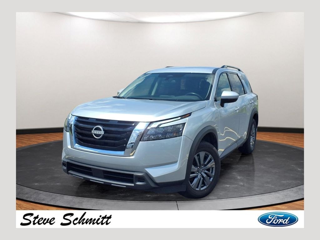Used 2024 Nissan Pathfinder SV SUV