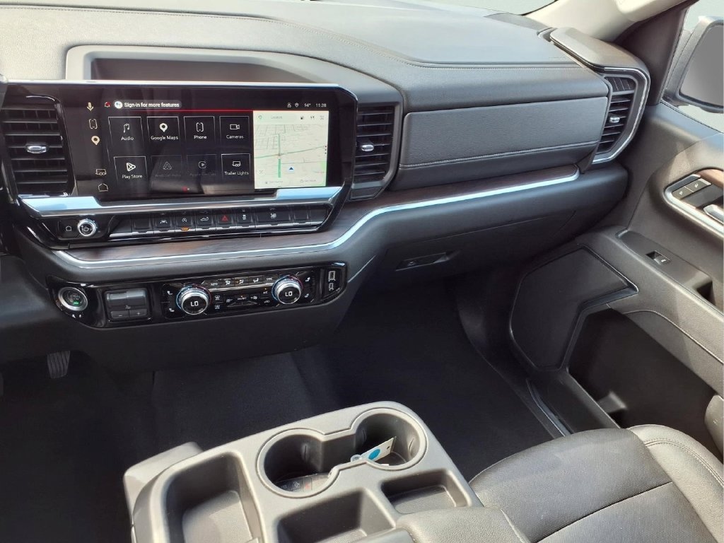 Used 2025 GMC Sierra 1500 SLT Truck Crew Cab