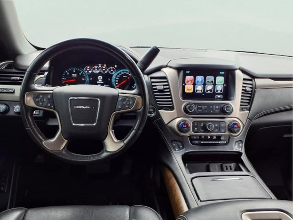 Used 2018 GMC Yukon Denali SUV