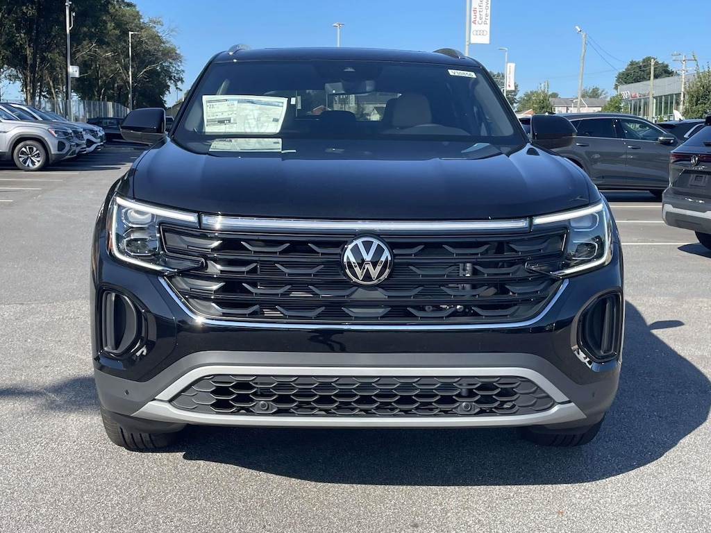 New 2026 Volkswagen Atlas Cross Sport 2.0T SE w/Technology Sport Utility
