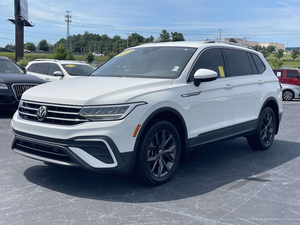 Used 2022 Volkswagen Tiguan 2.0T SE 4MOTION Sport Utility