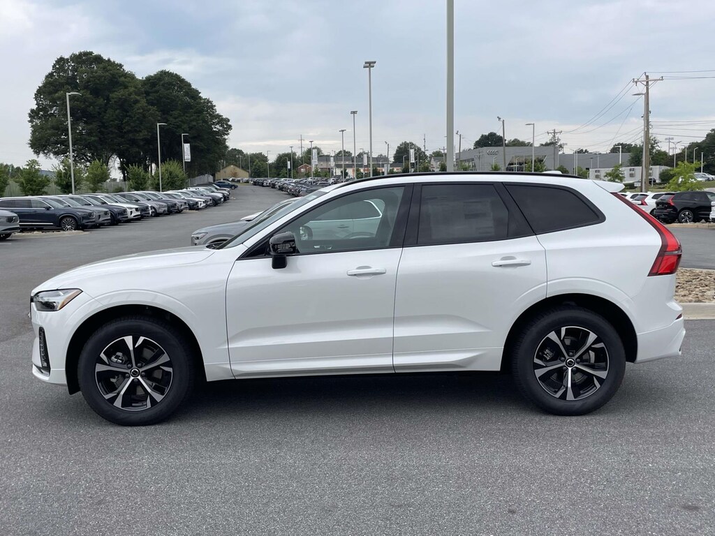 New 2026 Volvo XC60 B5 AWD Core Sport Utility