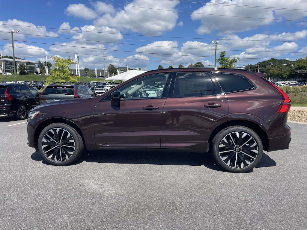 New 2027 Volvo XC60 B5 Ultra Sport Utility