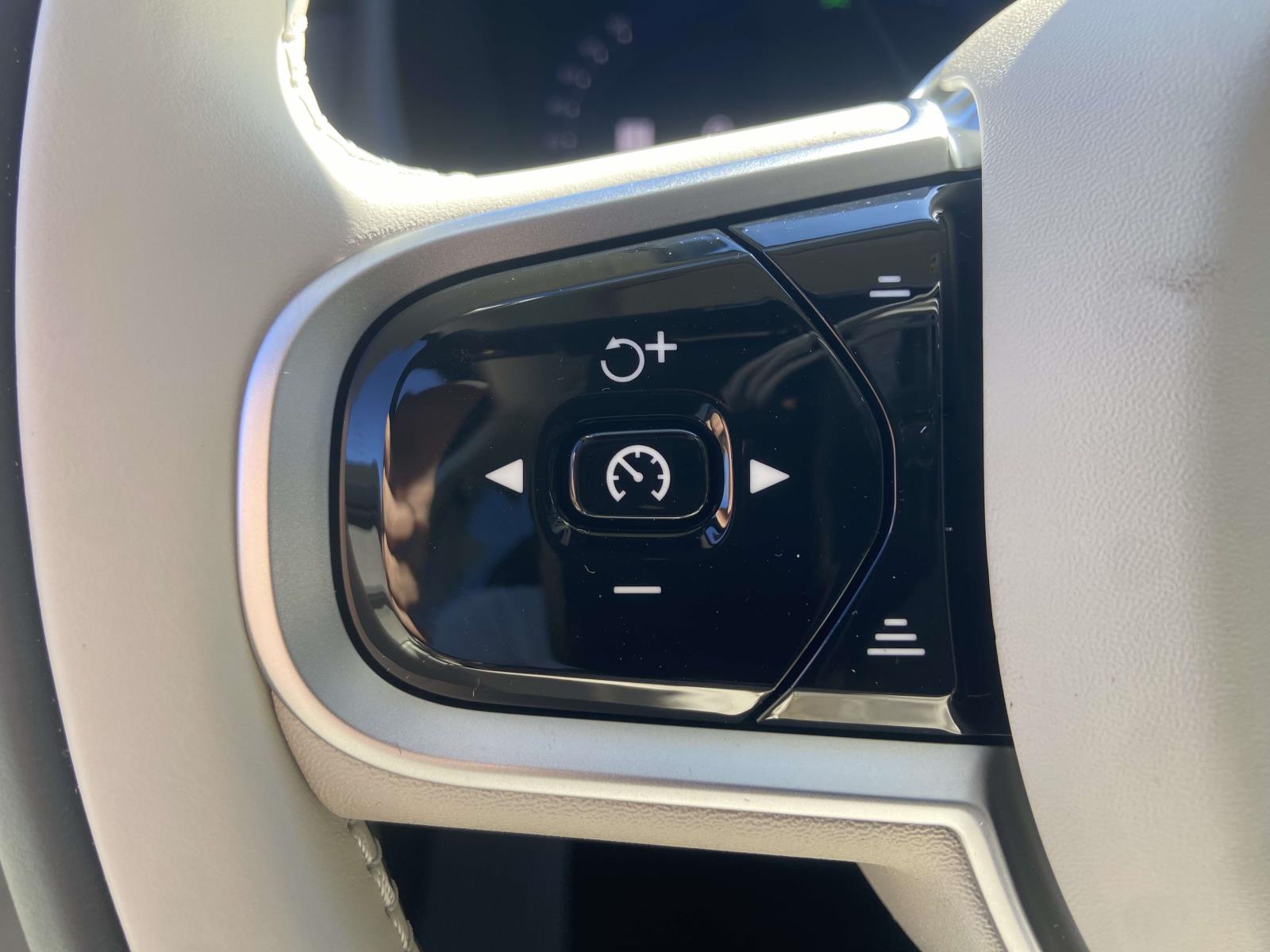 2026 Volvo XC90 Ultra - Photo 22