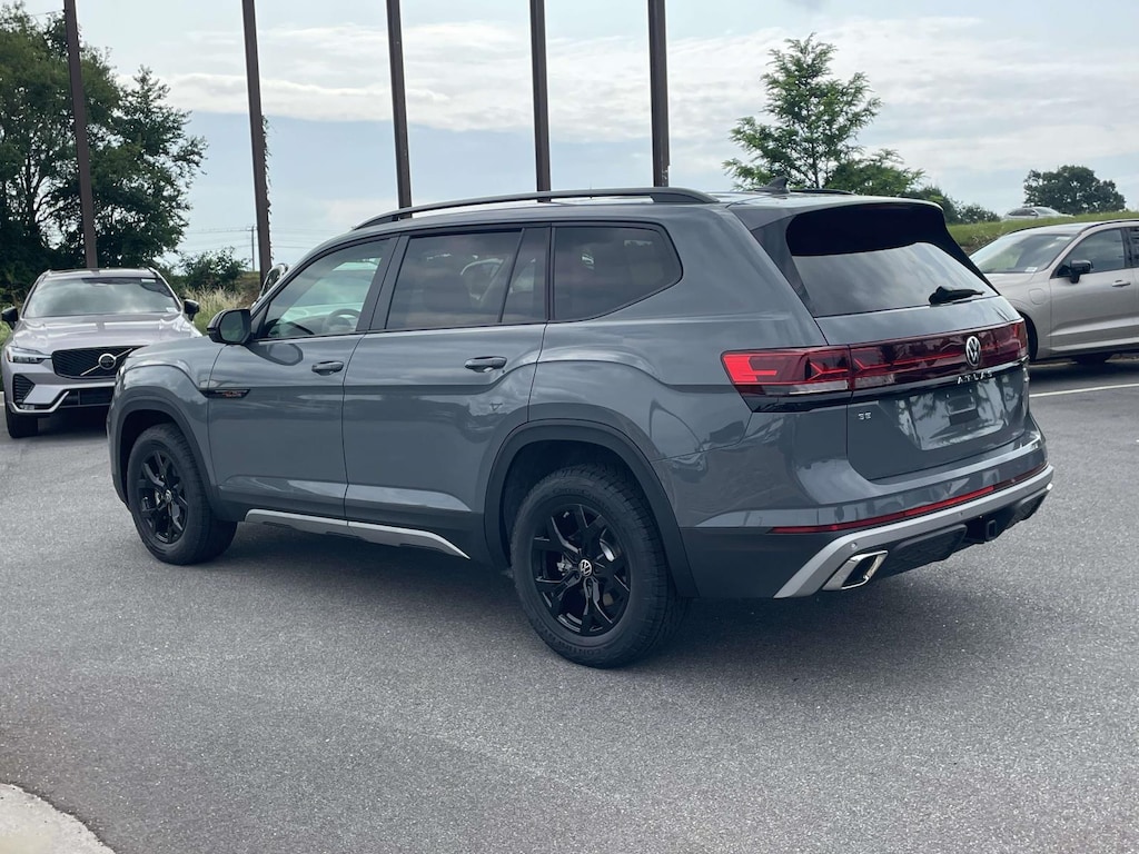 New 2026 Volkswagen Atlas 2.0T Peak Edition Sport Utility