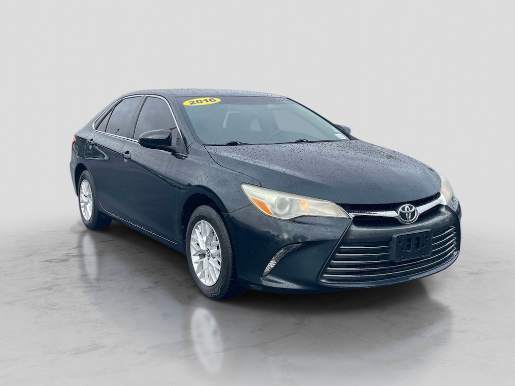 Used 2016 Toyota Camry Sdn I4 Auto XLE (Natl) Car