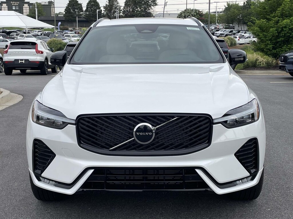New 2026 Volvo XC60 B5 AWD Core Sport Utility