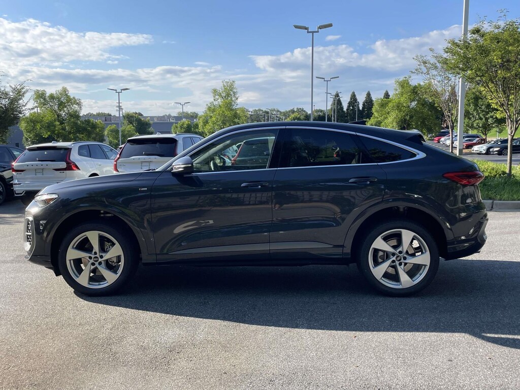 New 2026 Audi Q5 Sportback 2.0T Premium Plus Sport Utility
