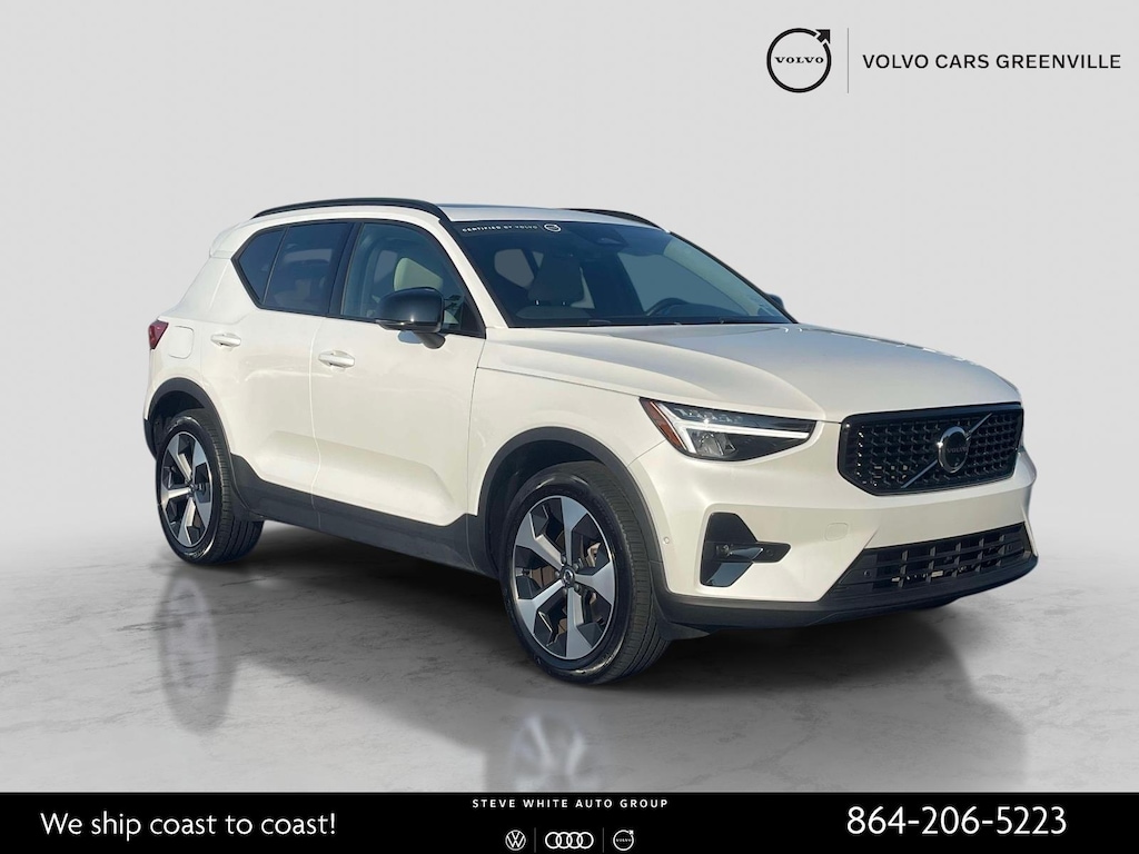 Used 2025 Volvo XC40 B5 AWD Plus Dark Theme Sport Utility