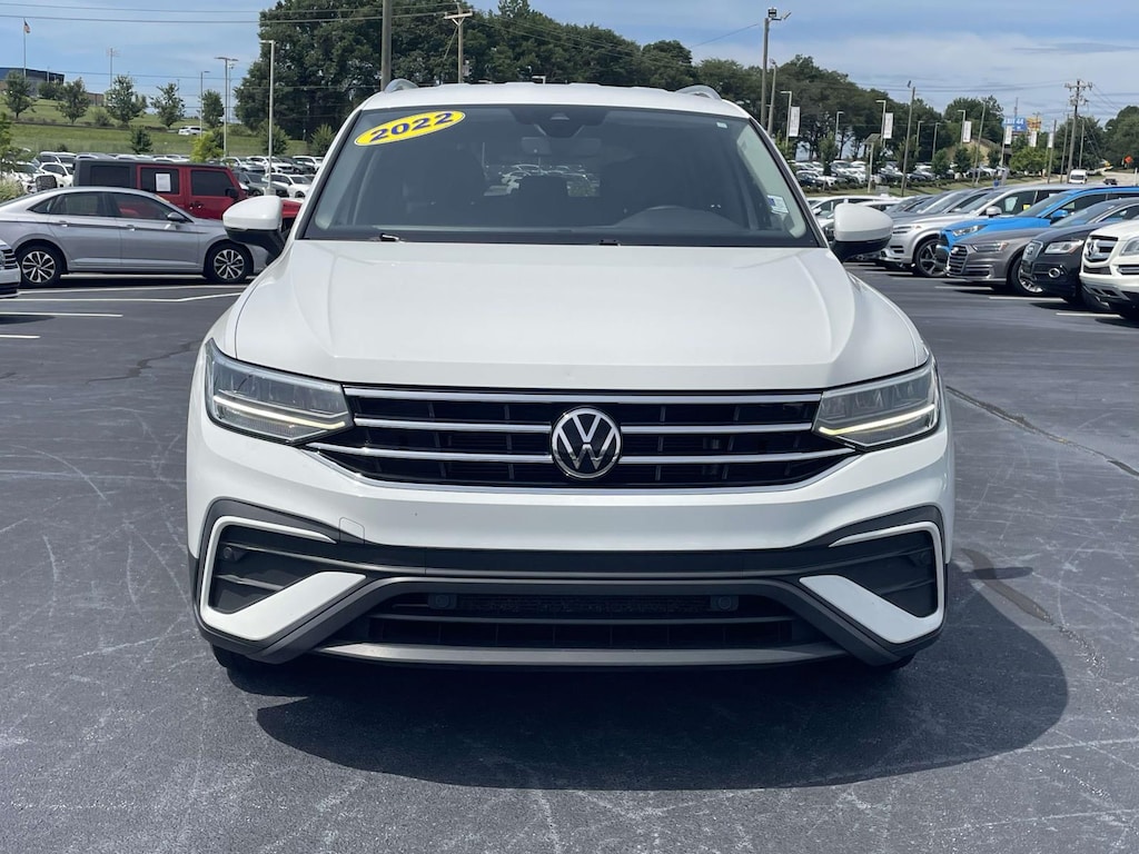 Used 2022 Volkswagen Tiguan 2.0T SE 4MOTION Sport Utility