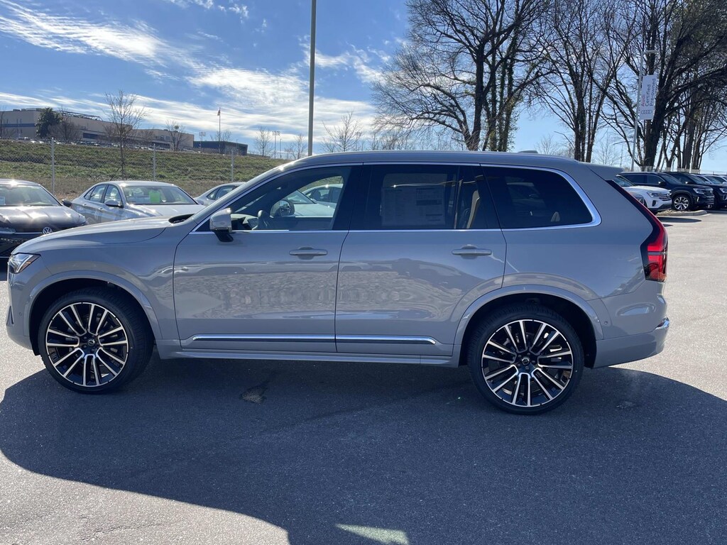 New 2026 Volvo XC90 B6 AWD Plus 7-Seater Sport Utility