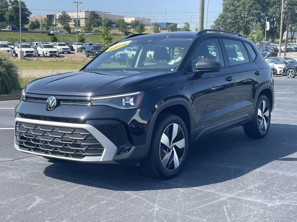Used 2025 Volkswagen Taos S 4MOTION Sport Utility