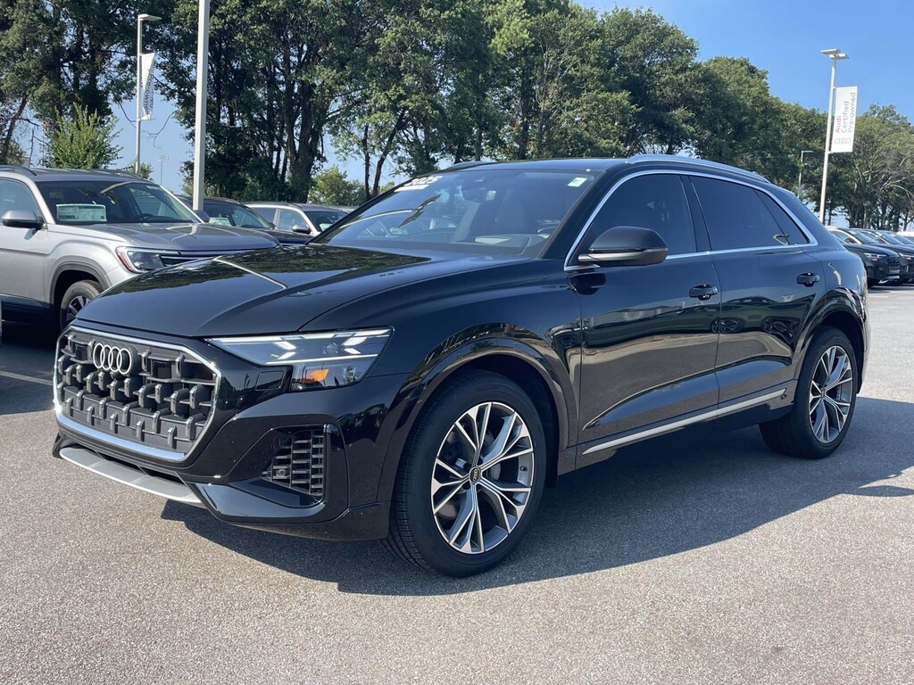 Used 2025 Audi Q8 Prestige 55 TFSI quattro Sport Utility