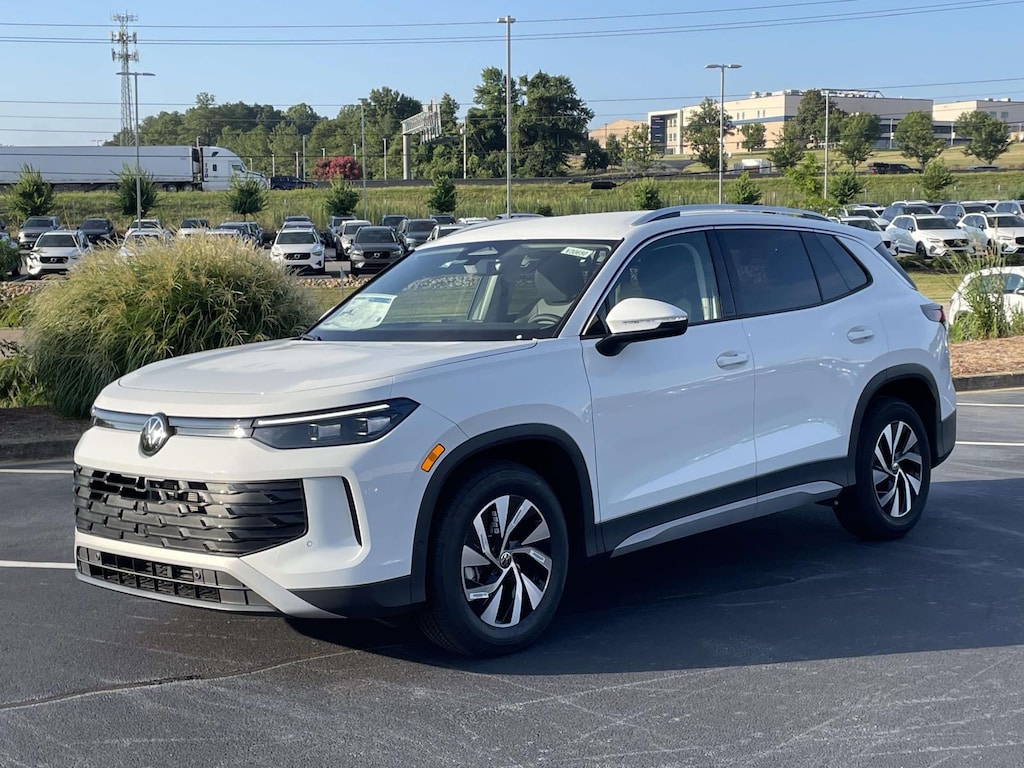New 2026 Volkswagen Tiguan S FWD Sport Utility