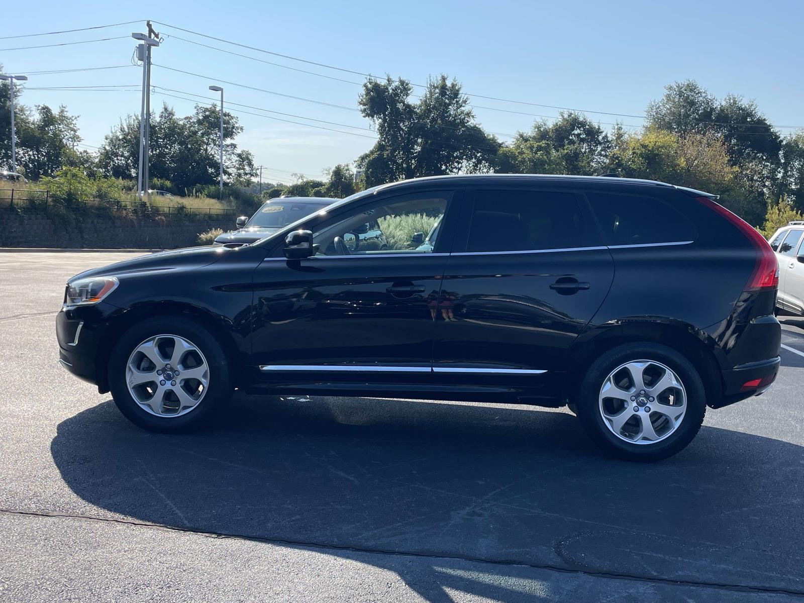 Used 2016 Volvo XC60 AWD T5 Premier Sport Utility