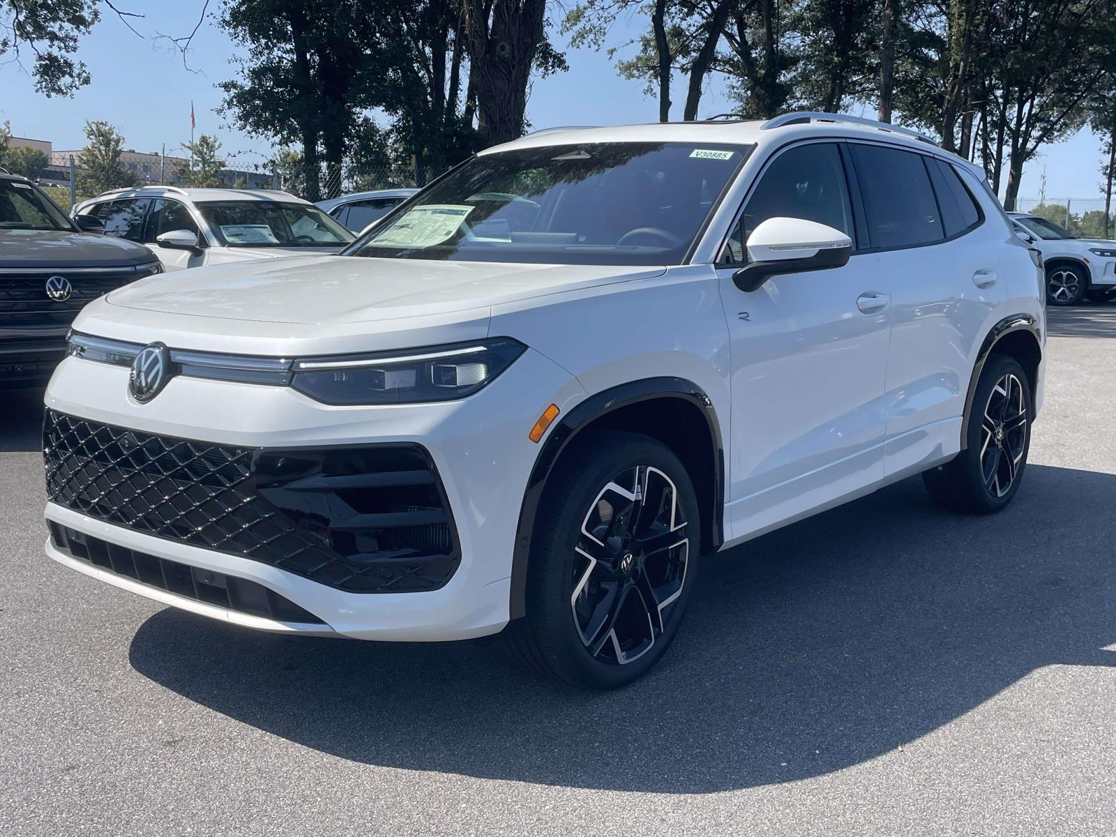 New 2026 Volkswagen Tiguan 2.0T SEL R-Line Turbo Sport Utility
