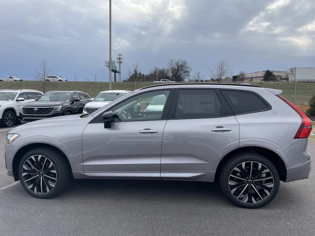 New 2026 Volvo XC60 B5 AWD Ultra Sport Utility