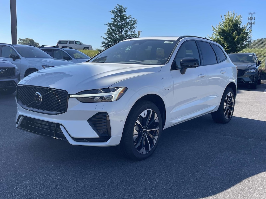New 2026 Volvo XC60 Plug-In Hybrid T8 Plus Sport Utility